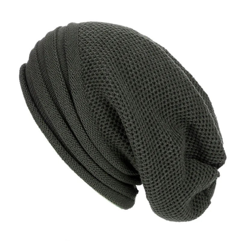 Gorro holgado de lana tejida