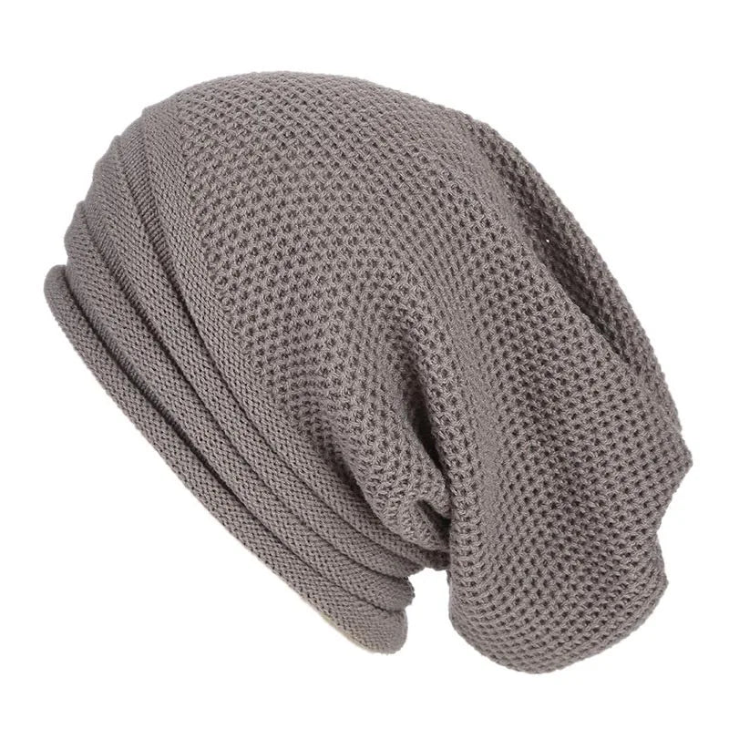 Gorro holgado de lana tejida
